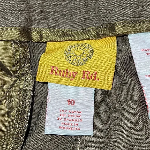 Ruby Rd Tan Pants (10) - Picture 4 of 11